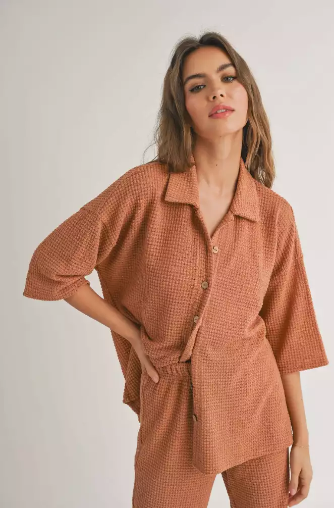 Chemise manches courtes effet éponge ocre