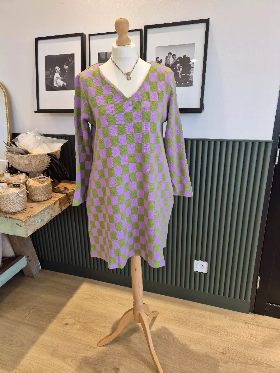 Robe courte carreaux verts et violets