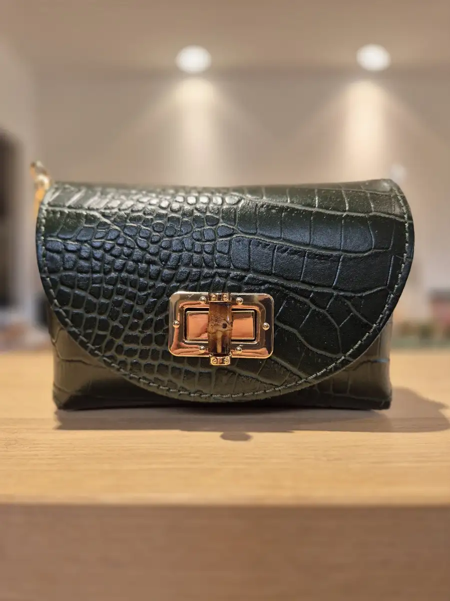 Petit sac bandoulière cuir effet croco vert
