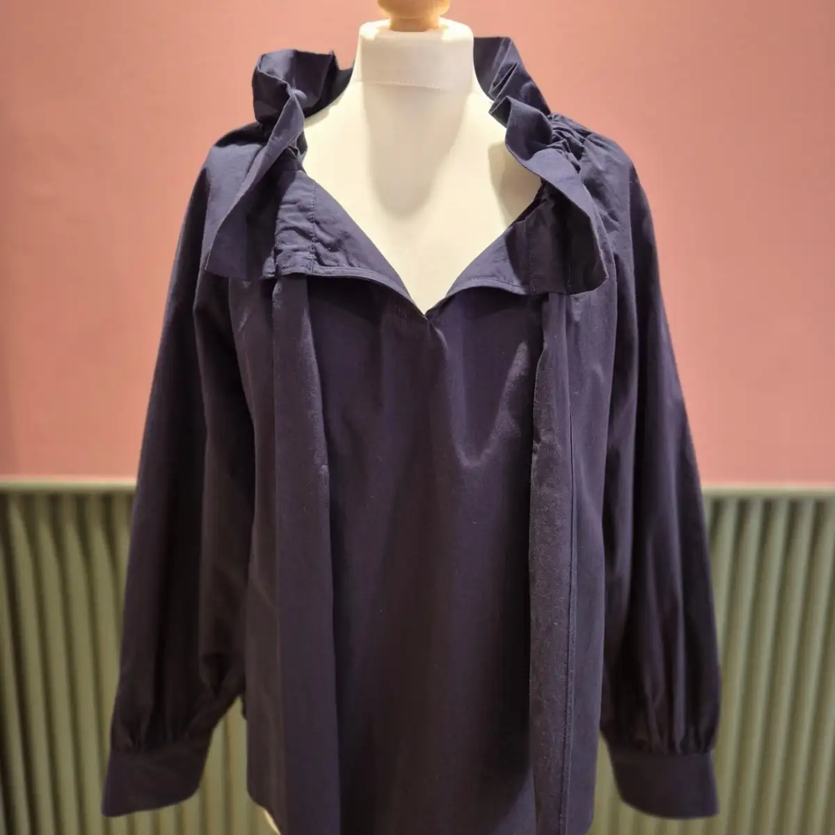 Chemise Lavallière bleue marine