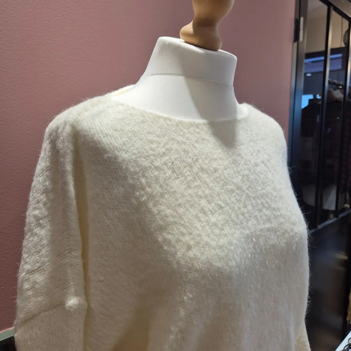 Pull uni basique blanc